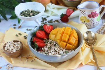 Healthy fruit and oats cereal
