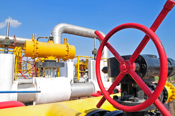 The pipe and valve oil fields