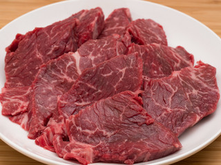 焼肉用の牛ハラミ肉