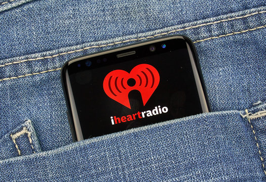 IHeartRadio Mobile App On Samsung S8.