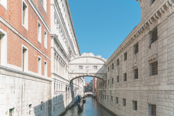 Naklejka premium ため息橋