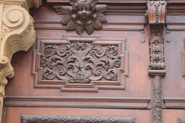 An element of architecture. The old mansion.