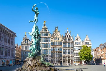 Selbstklebende Fototapete Antwerpen Der Grote Markt von Antwerpen in Belgien