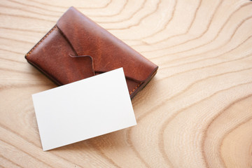 卓上のビジネスカード（合成用）