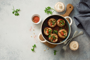 Mushrooms stuffed with mince and tomatoes