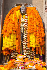 インド、ブッダガヤ、大菩提寺にある仏像。