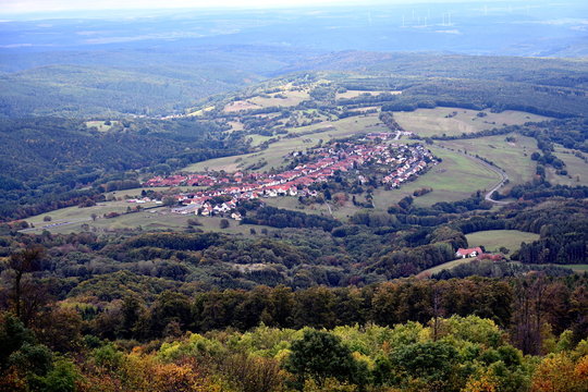 Aufstieg zum Kreuzberg in der Rh&ouml;n