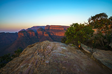 three rondavels and blyde river canyon at sunset, south africa 111