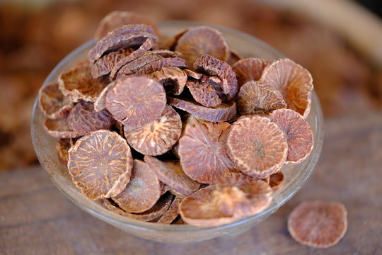 Indonesia Sumba Pasar Inpres Matawai - dried betel nut