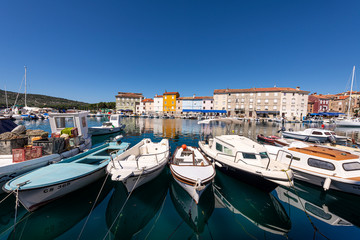 Fototapeta na wymiar Boats in the city of Cres, Croatia