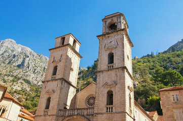 Fototapeta na wymiar Montenegro. Old Town of Kotor, UNESCO-World Heritage Site. View of Cathedral of Saint Tryphon on sunny autumn day