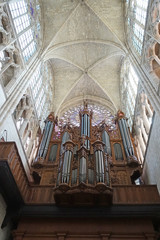orgue de la cathédrale st Gatien