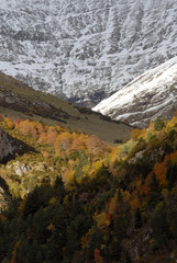 Paisajes de ordesa en Otoño. Huesca.España