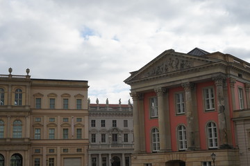 Fototapeta na wymiar Gebäude am Alten Markt in Potsdam