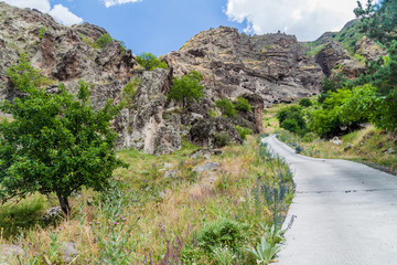 Fototapeta na wymiar Road to cave monastery Vanis Kvabebi carved into a cliff, Georgia