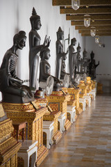 Fototapeta premium thai temple interior