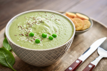 Green broccoli soup with spinach