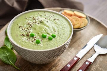 Green broccoli soup with spinach