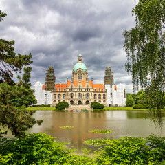 Fototapeta premium New Town Hall (Neues Rathaus) in Hannover, Germany