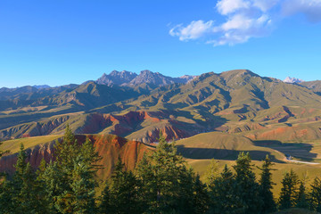 Fototapeta na wymiar Beautiful nature landscape veiw of The Qilian Mountain Scenic Area Mount Drow in Qinghai China.