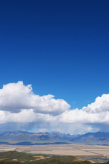 Obraz premium Beautiful nature landscape view of blue sky Qilian fields in Qinghai China
