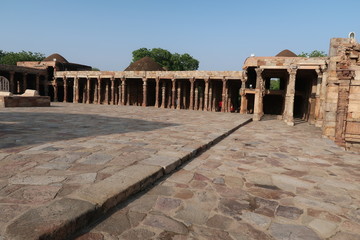 インドの伝統建築、世界遺産クトゥブ・ミナール