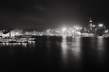 Fototapeta premium Long exposure Victoria harbor landscape