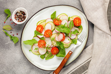 Fresh vegetable salad .
