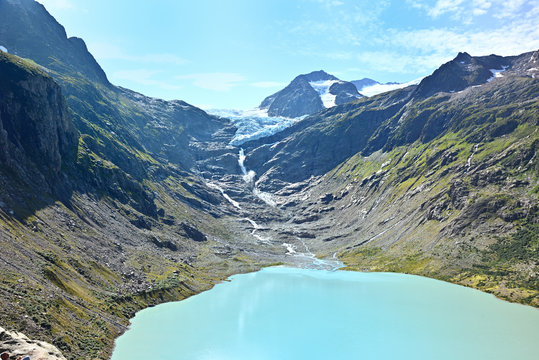 Triftgletscher und Triftsee bei Triftbr&uuml;cke