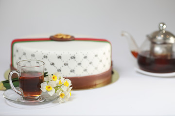 Confectionery flavored cakes for a holiday