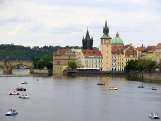 Blick auf Prag und die Moldau