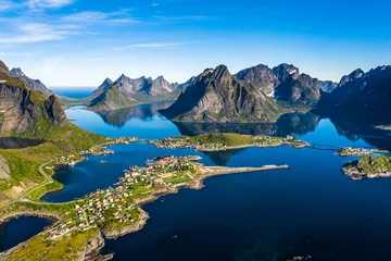 Foto op Plexiglas Slaapkamer Lofoten is een archipel in de provincie Nordland, Noorwegen.