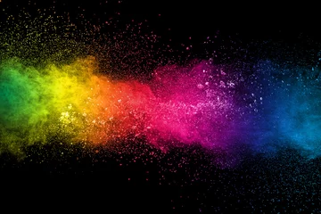 Poster Im Rahmen Bunter Hintergrund der Pastellpulverexplosion. Mehrfarbiger Staubspritzer auf schwarzem Hintergrund. Gemaltes Holi. © Pattadis