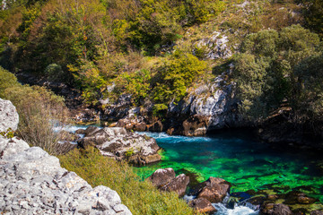 Fototapeta premium Beautiful and turquoise river Unac in village Martin Brod in Bosnia and Herzegovina