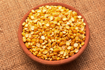 indian pulses in pot
