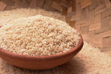 rice in mud bowl and pot