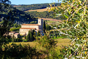 Toskana Abtei Sant’Antimo 2