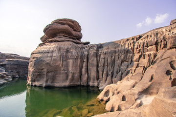 Fototapeta na wymiar Natural of rock canyon in mekhong river, Kaeng Chom Dao, Ubon Ratchathani province, Thailand.