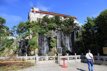 台湾の龍山寺の風景