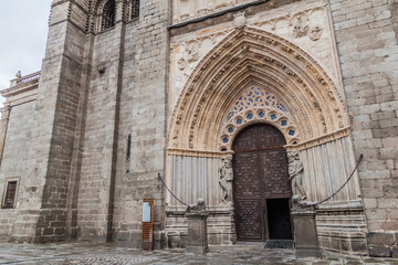 Fototapeta na wymiar Gate of the Cathedral of Avila, Spain