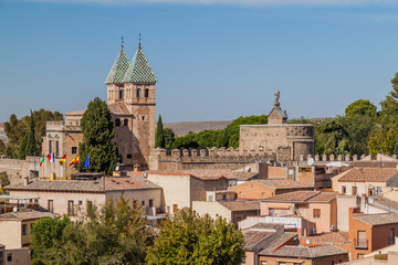 Fototapeta na wymiar Puerta de Bisagra Nueva city gate of Toledo, Spain