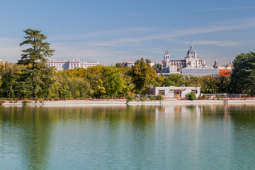 Obraz premium Royal Palace and Almudena cathedral in Madrid, Spain