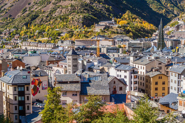 ESCALDES-ENGORDANY, ANDORRA - OCTOBER 28, 2017: Andorra la Vella and Escaldes-Engordany towns, Andorra - obrazy, fototapety, plakaty