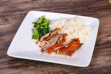 Rice with roasted duck breast