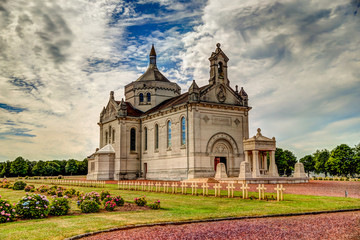 Fototapeta na wymiar French National War Cemetery at Notre-Dame-de-Lorette - Ablain-Saint-Nazaire