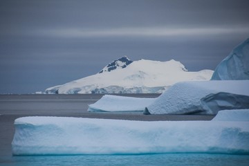 paysage froid et glacé