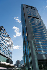 Fototapeta na wymiar 東京都港区汐留の高層ビル群の街並み