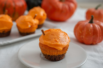 Halloween cupcakes and pumpkins