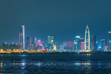 Fototapeta premium Scena nocy na panoramę miasta Shenzhen, Chiny