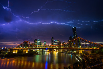 Brisbane Thunderstorm - obrazy, fototapety, plakaty